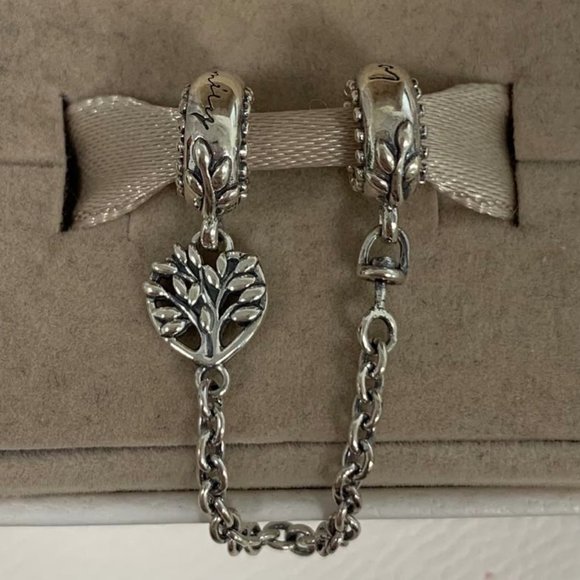 Pandora Heart Family Tree Safety Chain Charm - Picture 7 of 8